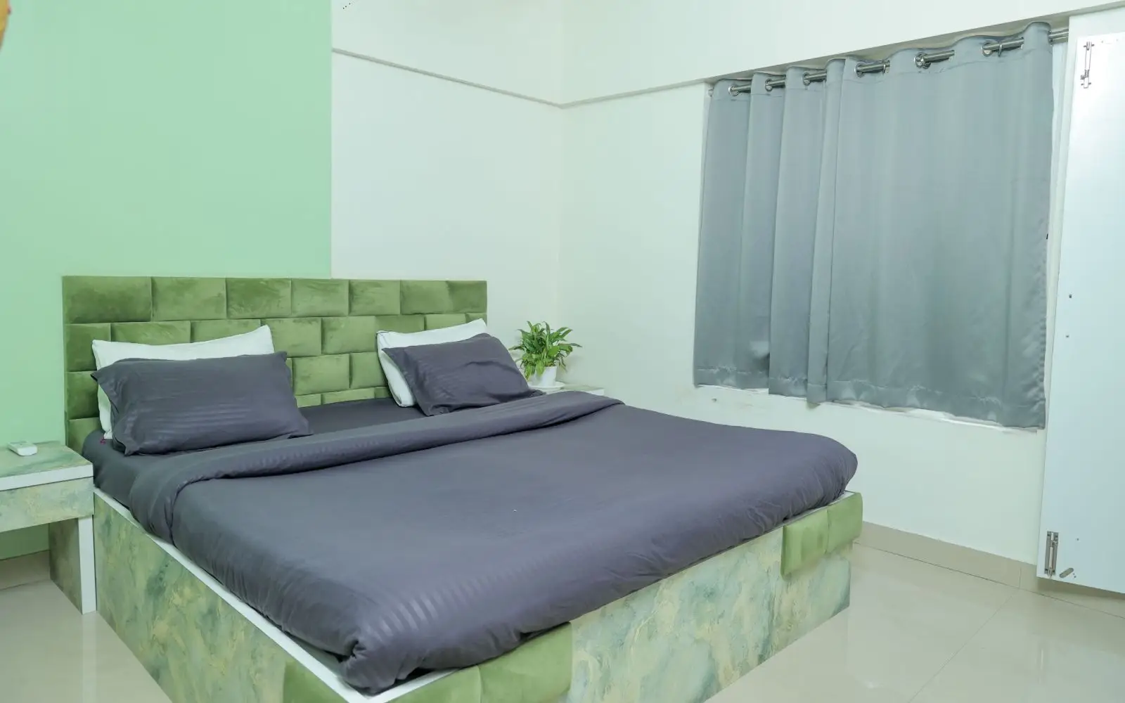 Premium 1 BKH Service Apartments with King Size Bed